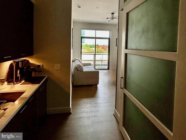 Foto del edificio - 525 Water St SW