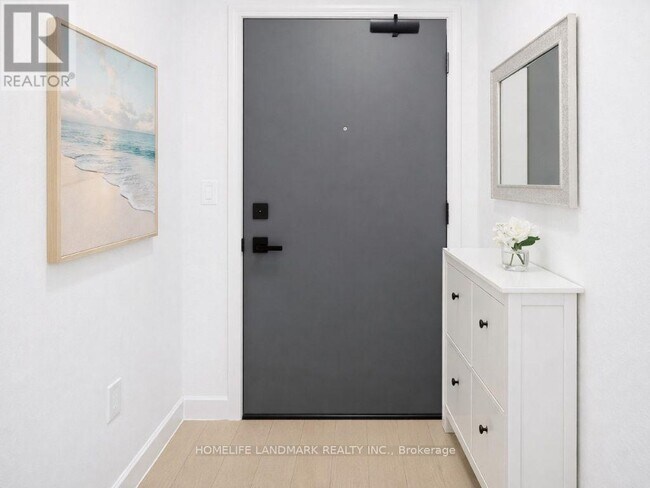 Photo du bâtiment - 1095 Douglas McCurdy Cmn