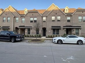 Building Photo - 4236 Kearsage Dr