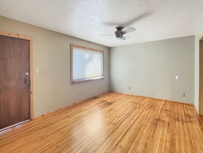 Foto del edificio - 127 E 47th St