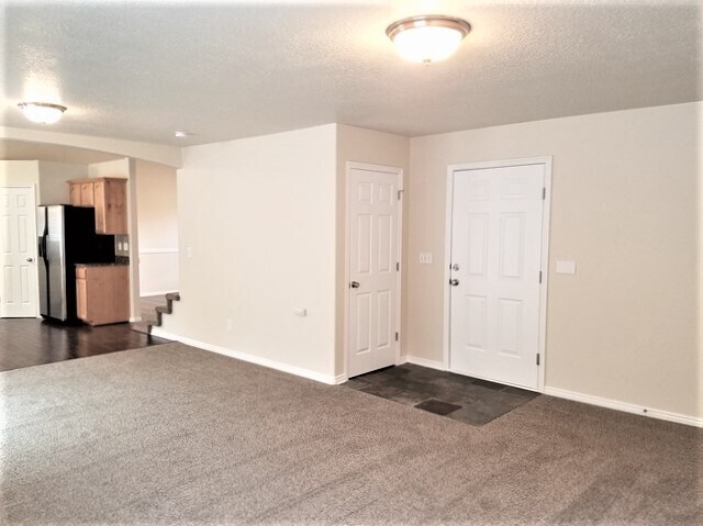Building Photo - 10532 North Sugarloaf Drive