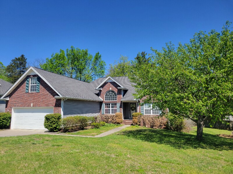 1223 Highland Hills Dr, La Vergne, TN 37086 House for Rent in La