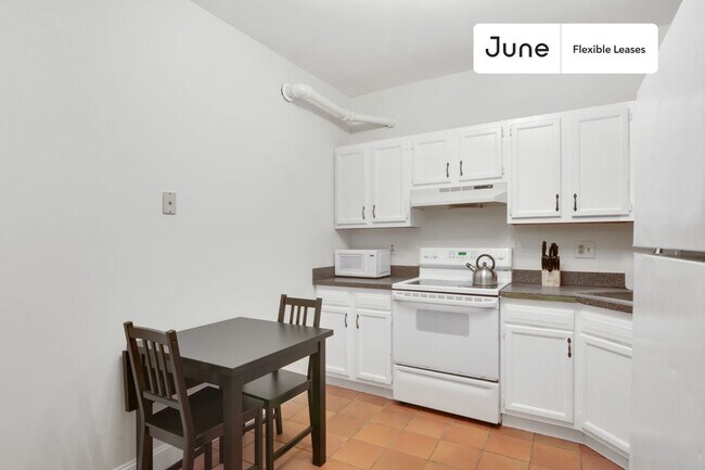 Building Photo - 27 Egremont Rd