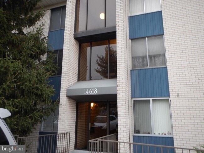 Foto del edificio - 14618 Bauer Dr
