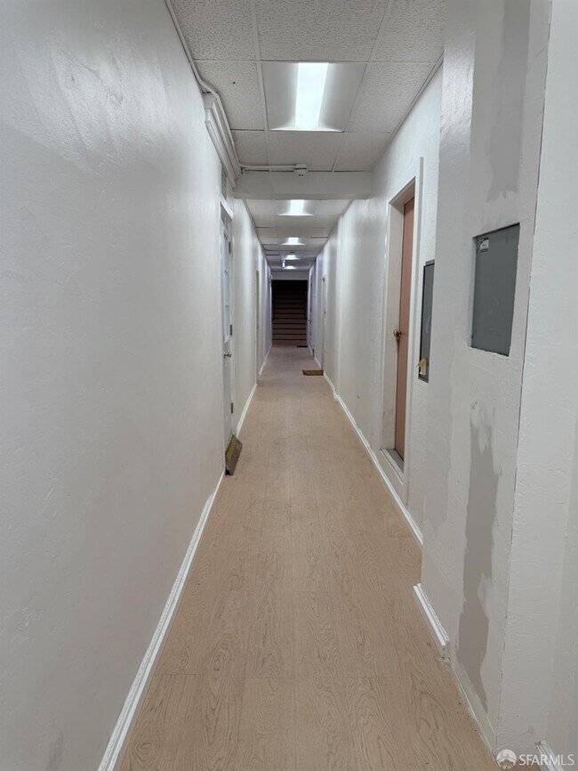 Foto del edificio - 1122 Sutter St