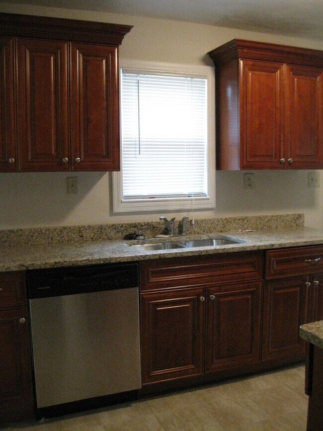 Foto del edificio - Beautiful single-family 3 bedroom home