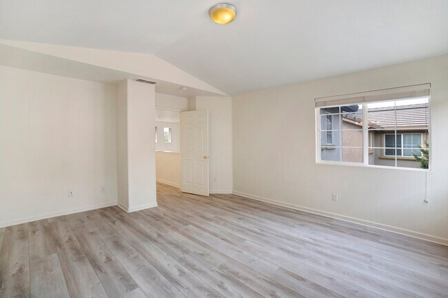 Building Photo - 1210 Alder Creek Cir