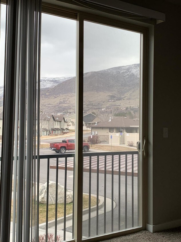 Mtn view - 282 605 N