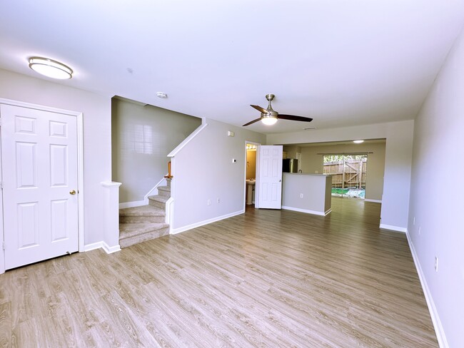 Foto del edificio - 114 Harbor Haven Dr