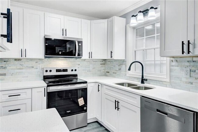 Foto del edificio - 1406 Sycamore Dr NW