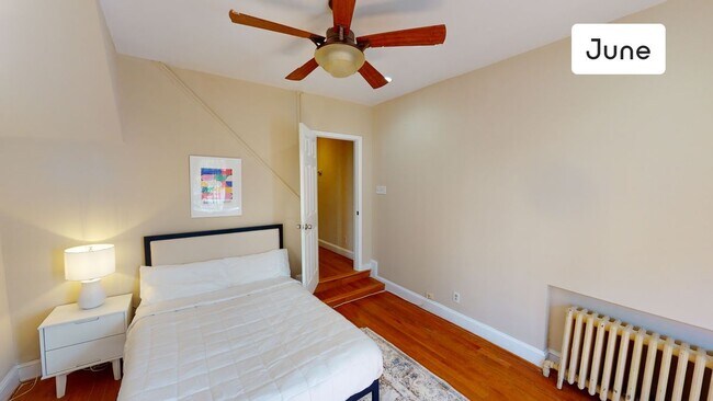 Building Photo - ROOM ONLY in 8-bed/3.5-bath Home