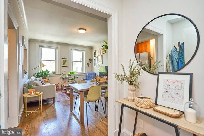 Foto del edificio - 3500 13th St NW