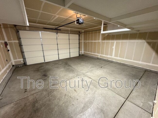 Foto del edificio - 3630 Griffith Ave