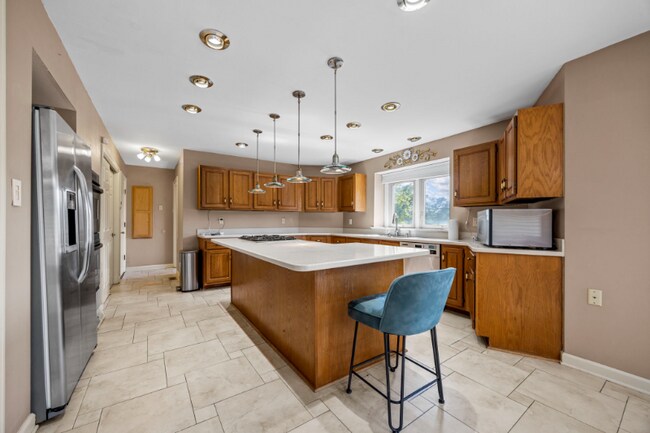 Foto del edificio - 2244 Kehrsglen Ct