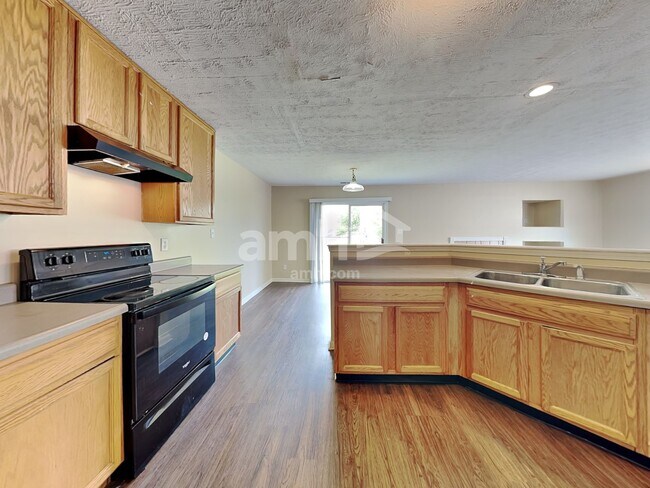Foto del edificio - 11540 Glenn Abbey Ln