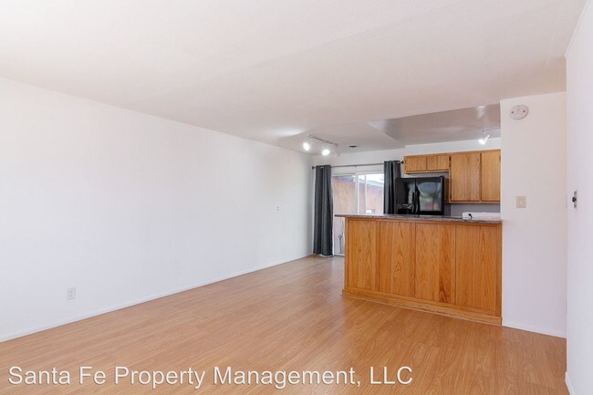 Foto del edificio - 3 br, 1 bath House - 624 Velarde Street