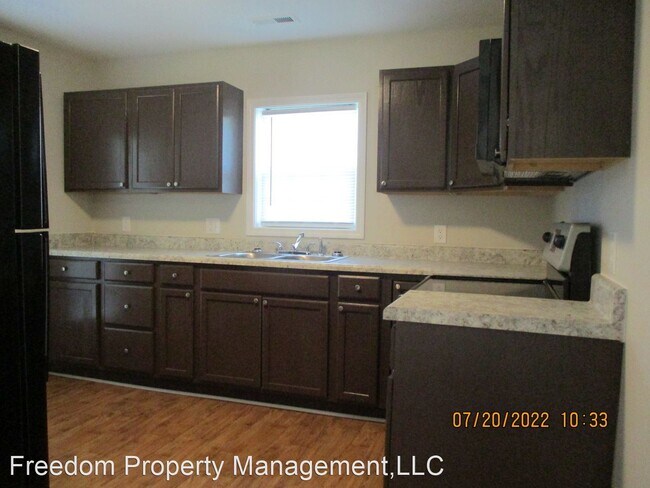 Building Photo - 2 br, 1 bath House - 215 Dallas Street