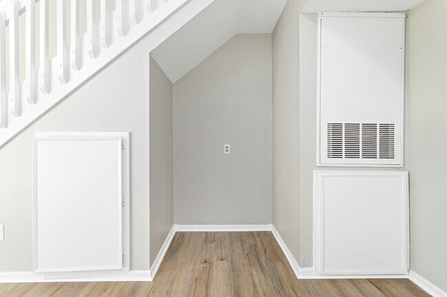 Foto del edificio - 1176 Oregon Ave