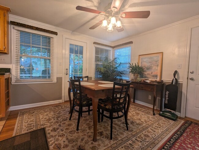 Building Photo - 4221 Oxford Rd