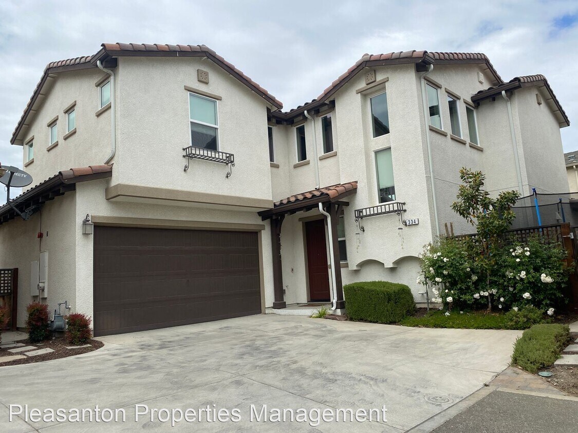 5 br, 3 bath House 334 Misty Cir. House for Rent in Livermore, CA