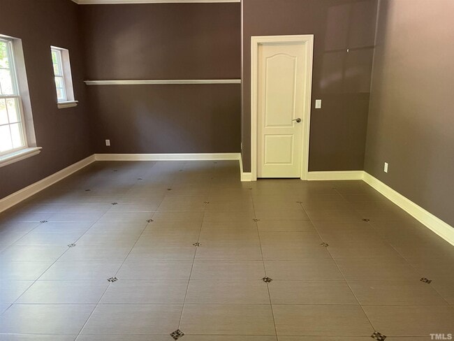 Building Photo - 51 Blue Grass Trail