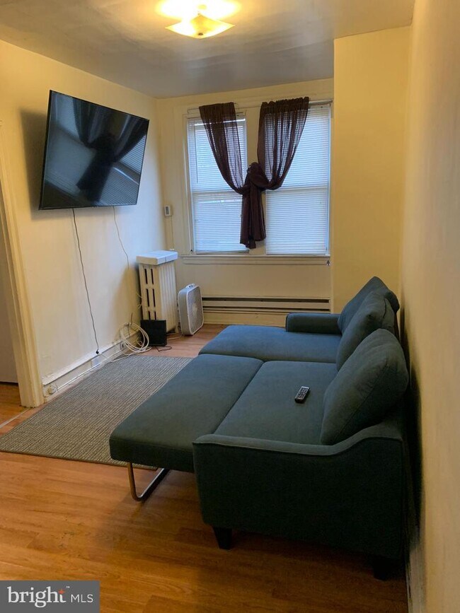 Foto del edificio - 7044 N Broad St