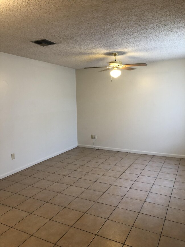 Foto del edificio - 110 Hidden Acres Dr