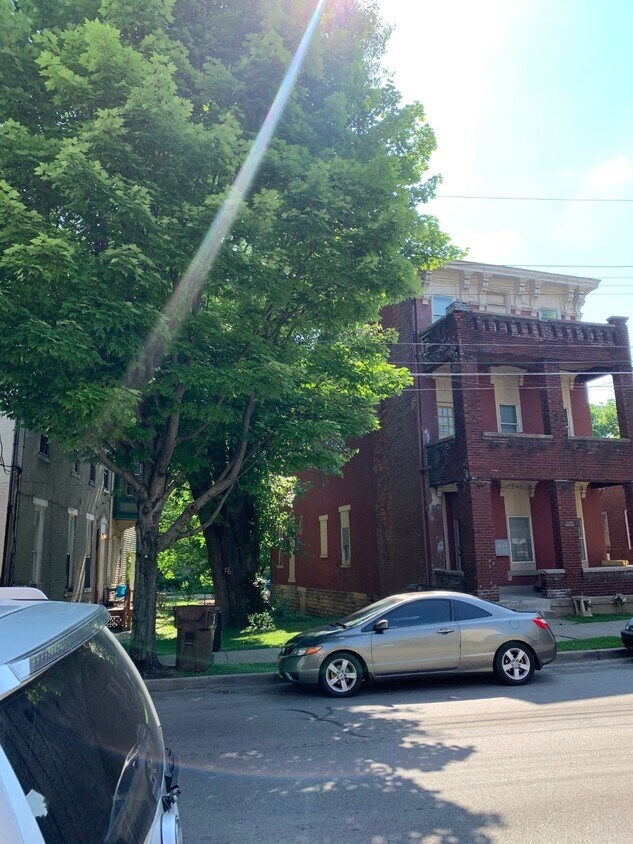 1546 Greenup St Unit 6, Covington, KY 41011 Apartments in Covington