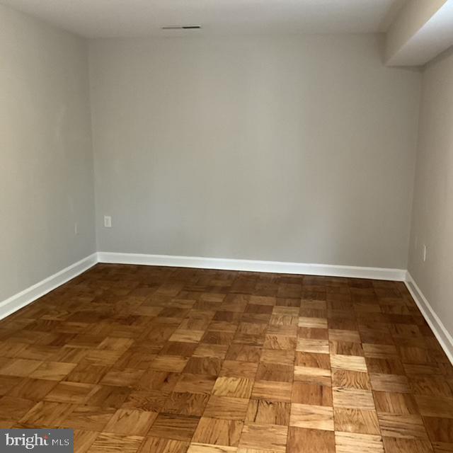 Foto del edificio - 11348 Cherry Hill Rd