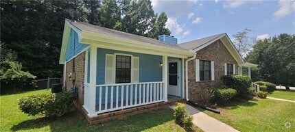Building Photo - 8460 Pineland Dr