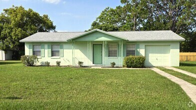 Building Photo - 126 Fiesta Dr