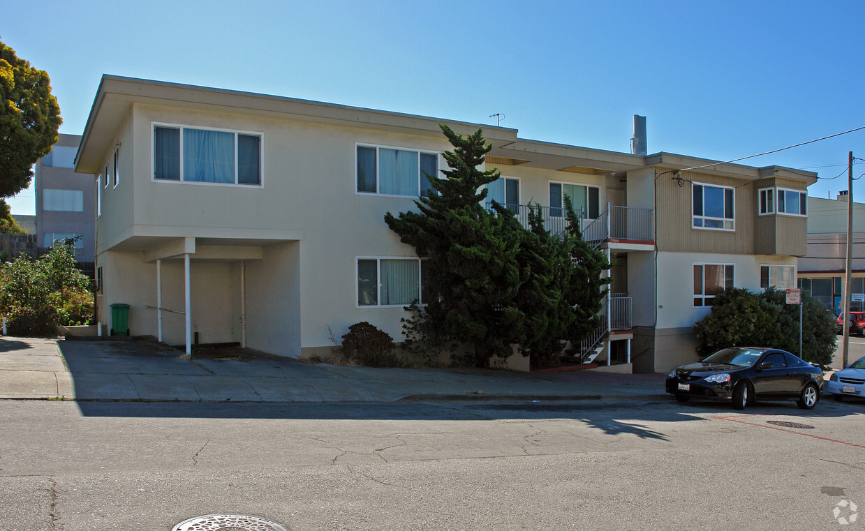 2598 43rd Ave, San Francisco, CA 94116 - Apartments in San Francisco ...