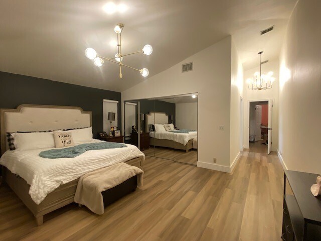 Foto del edificio - 9800 W Bay St