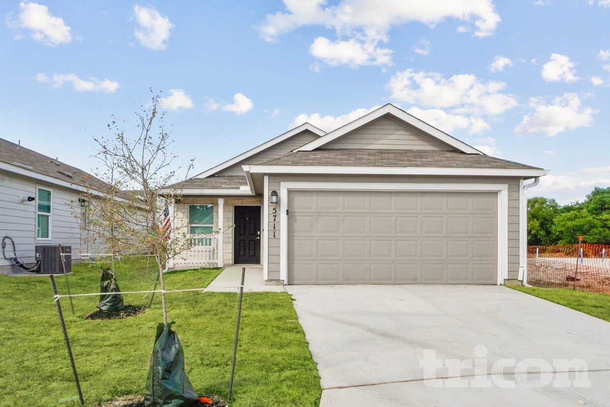 Foto principal - 5711 Raven Pl