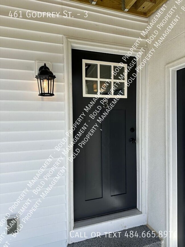 Foto del edificio - 461 Godfrey St