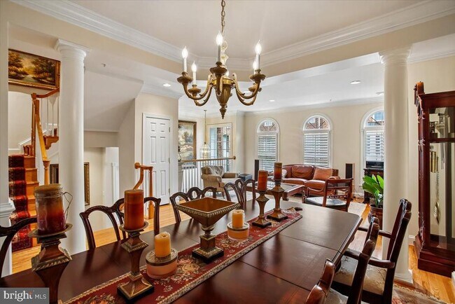Building Photo - 1309 McLean Crest Ct