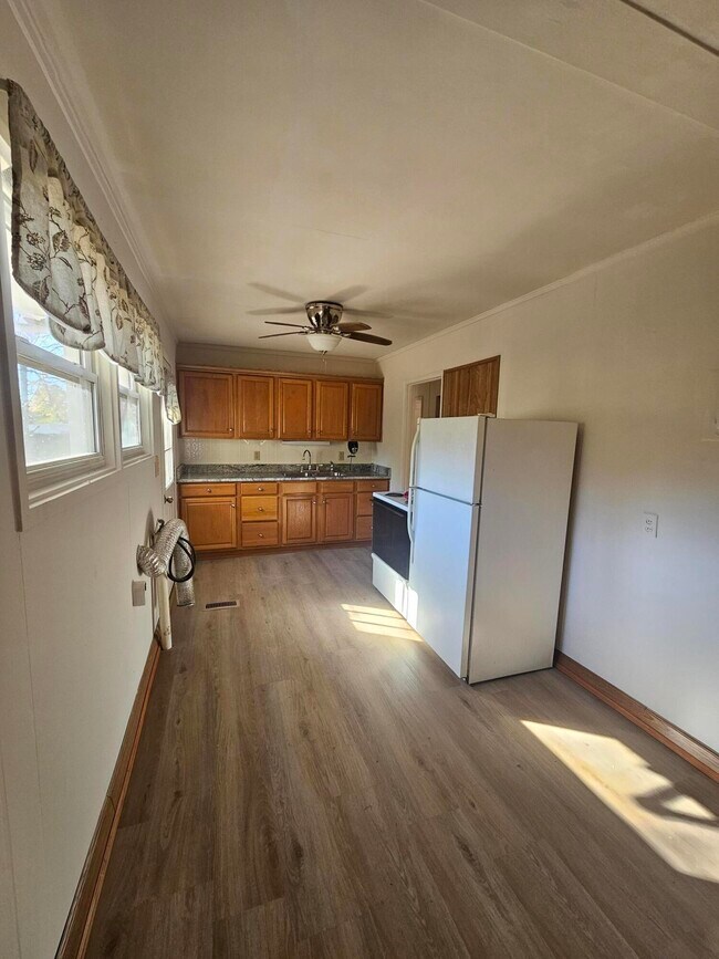 Foto del edificio - 418 Palm Dr S