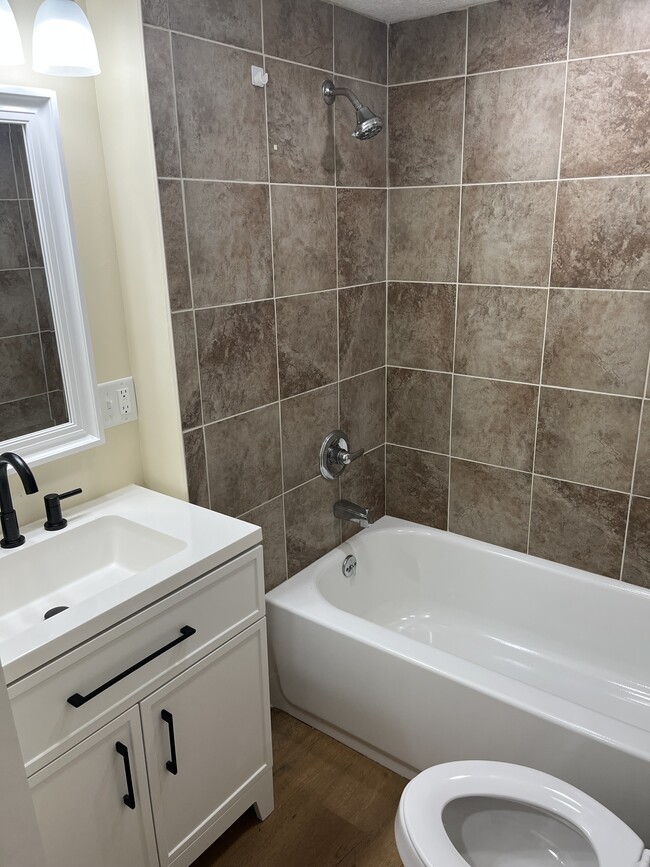 Foto del edificio - 417 N 23rd St