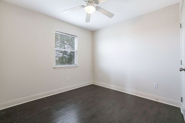 Foto del edificio - 3251 St Ferdinand St