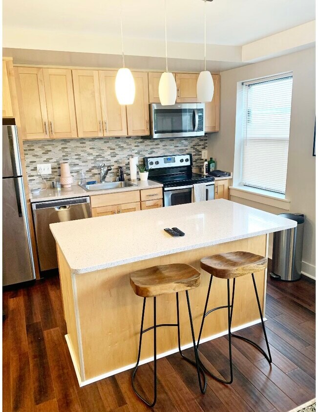 Foto principal - 212 Oakwood St SE