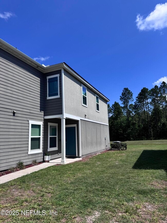 Building Photo - 663 Servia Dr