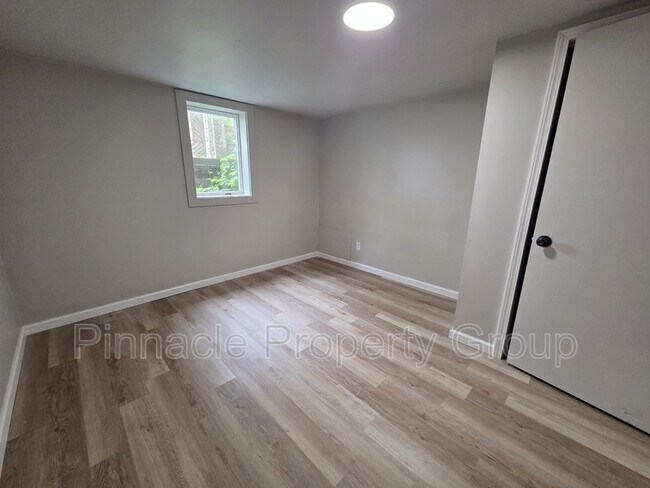 Foto del edificio - 834 N Leroy St