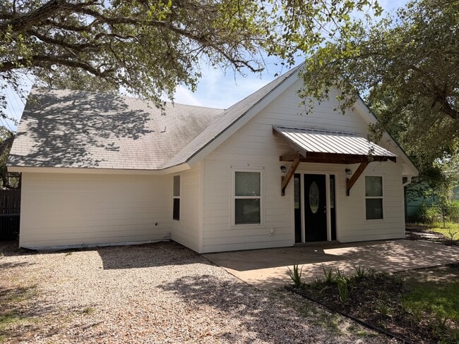 Building Photo - 206 Timber Ln Loop