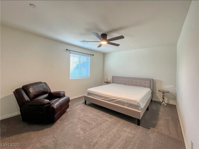 Building Photo - 12748 Feathersong