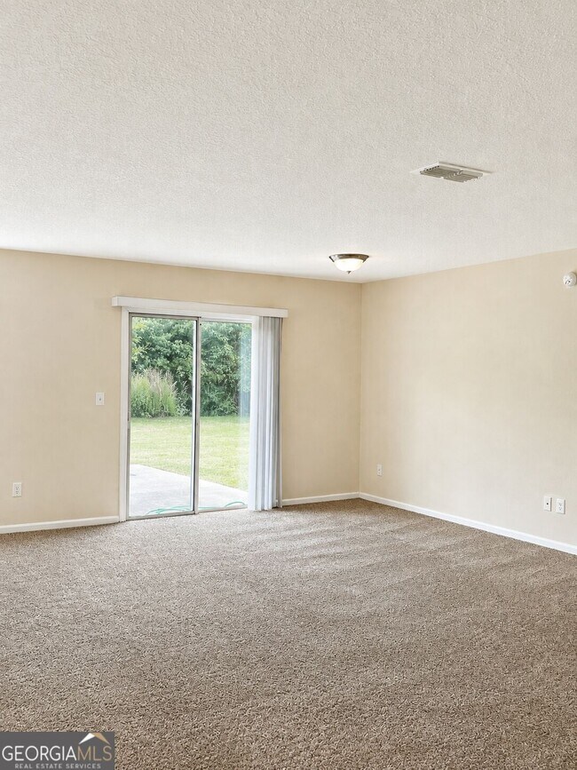 Foto del edificio - 232 Brooklet Cir