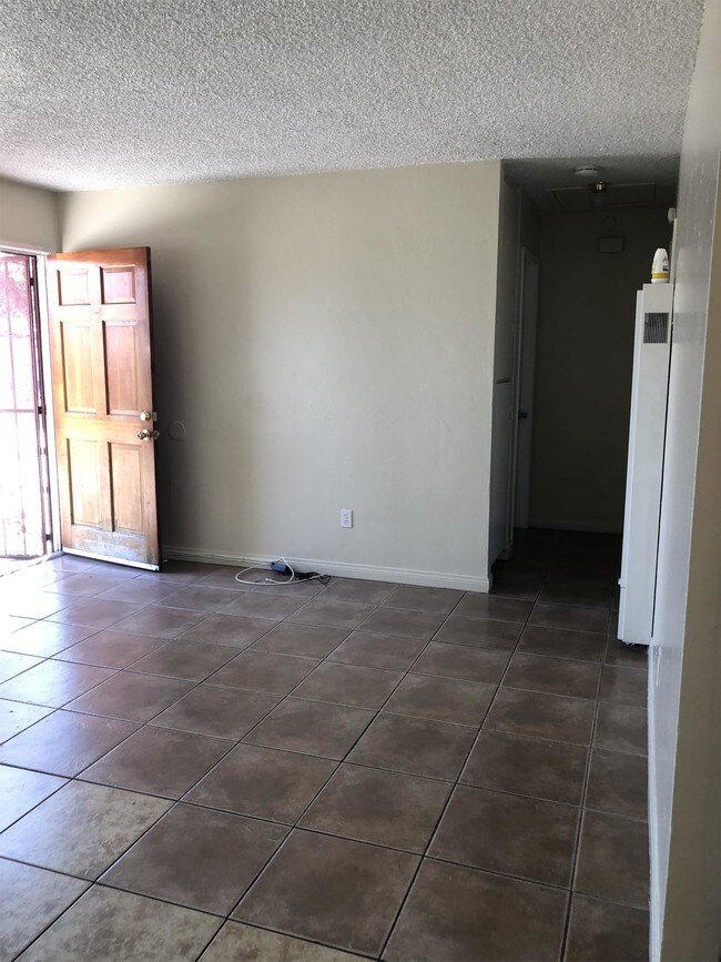 Foto del edificio - 917 E 20th St