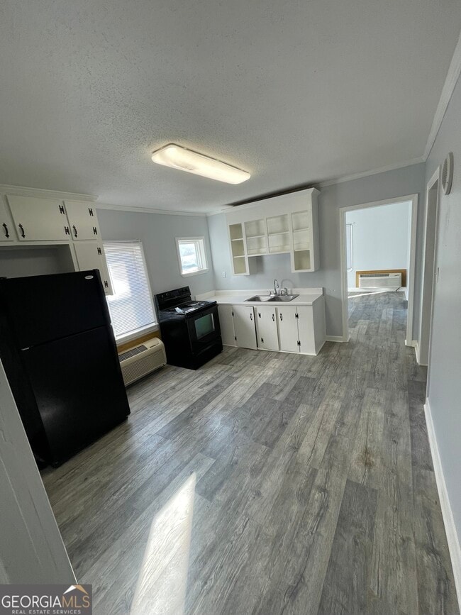 Building Photo - 35 Taylor St