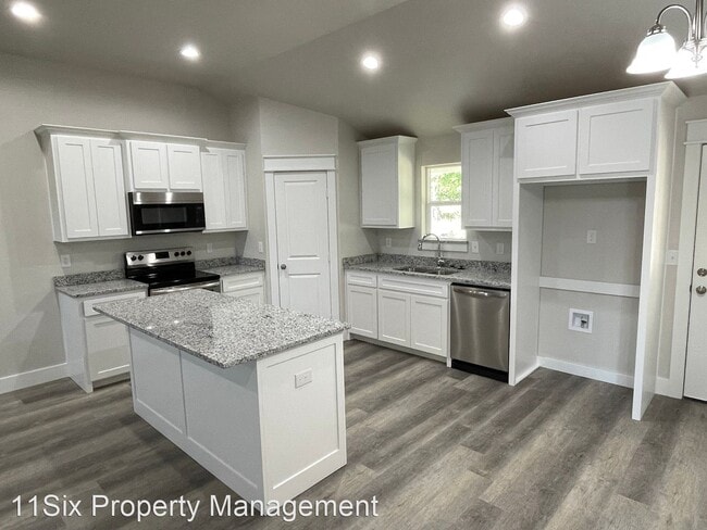 Foto del edificio - 4 br, 5 bath House - 15 Warren Place