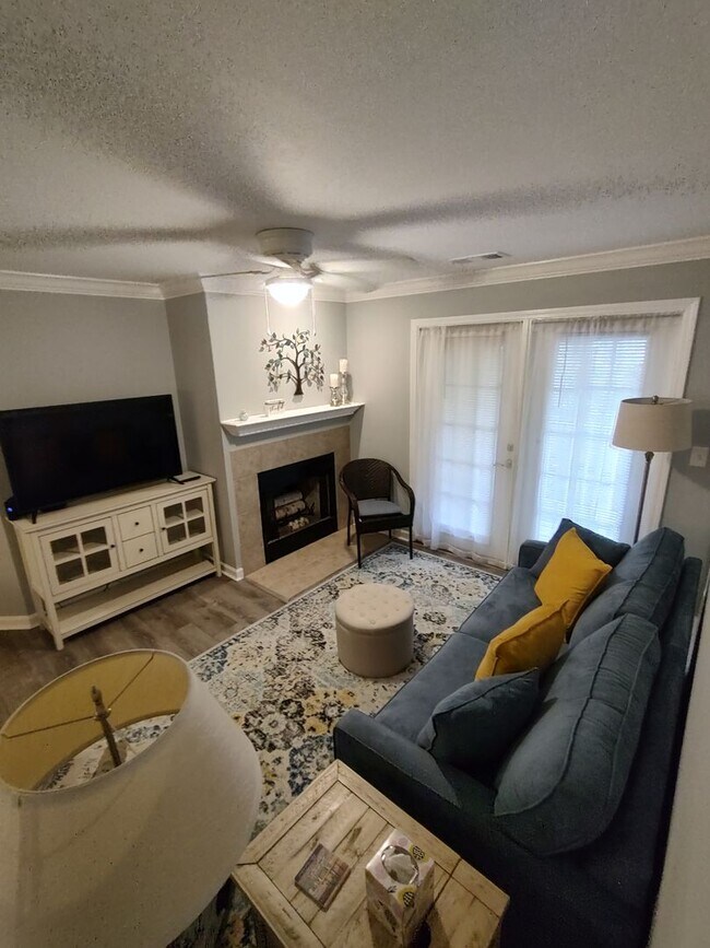 Foto del edificio - Westbury Estates #316