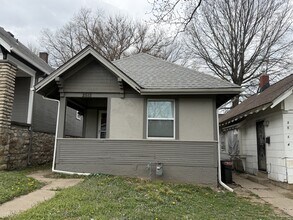 Building Photo - 2512 N 12 St